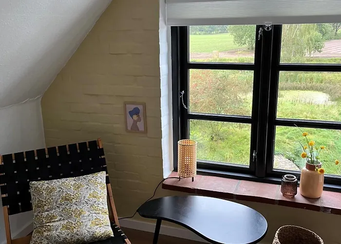 Oustrupgård *